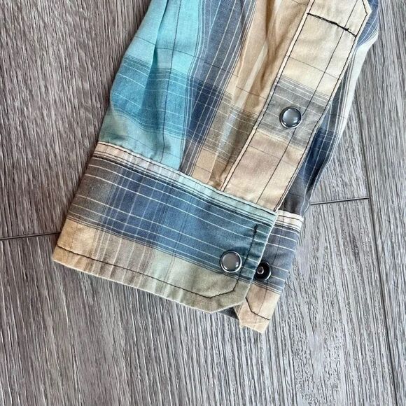 Levi's Men's Blue Plaid Snap Closure Long‎ Sleeve Button Down Shirt Size Large - Picture 2 of 7